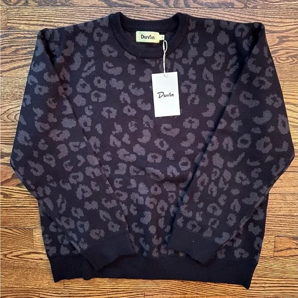 DUVIN MEN’S BLACK LEOPARD CREW KNIT SWEATER